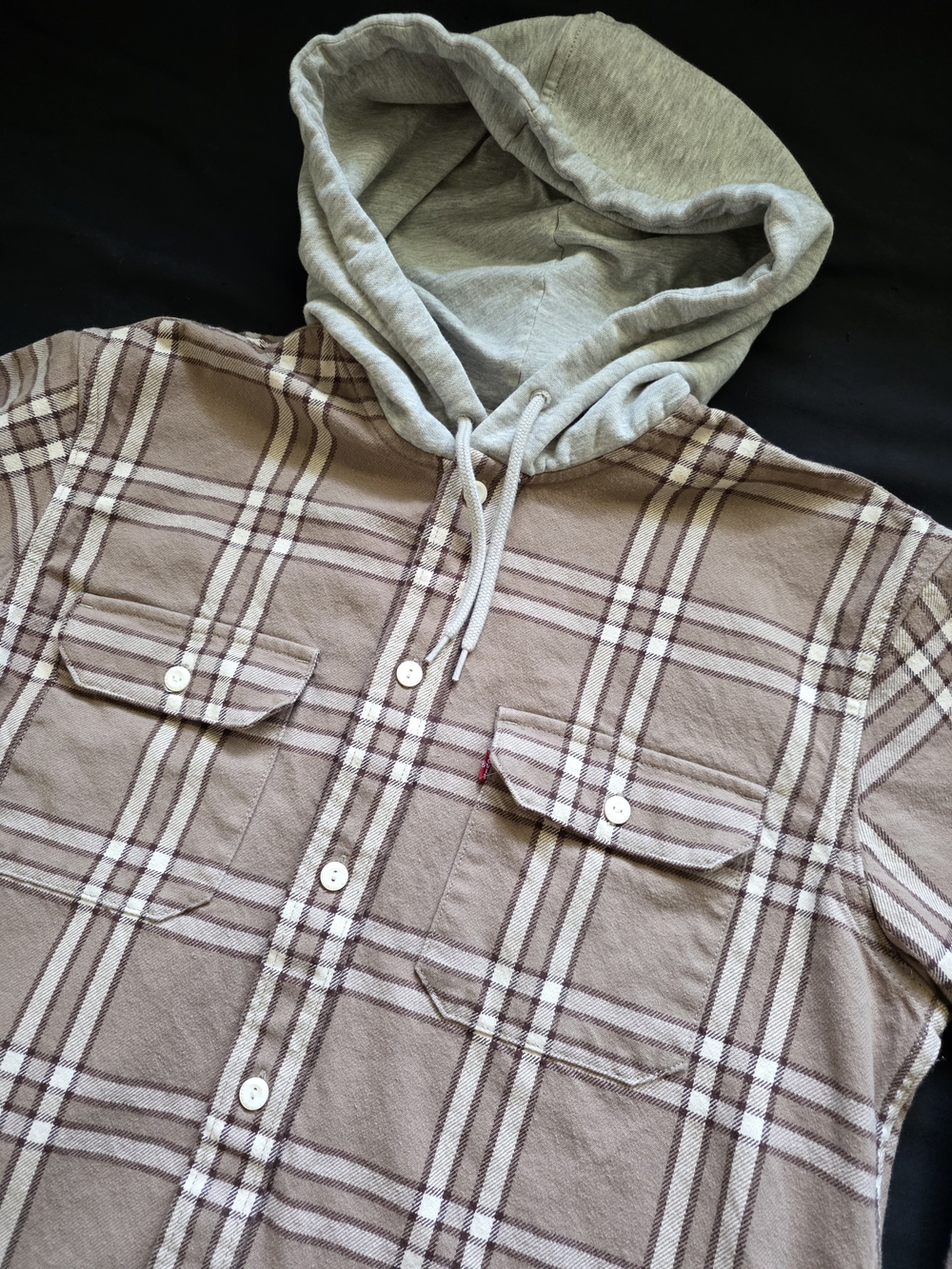 Levi's Plaid Flannel Button-Up Hoodie Jacket Shirt in Tan and Brown Relaxed Med
